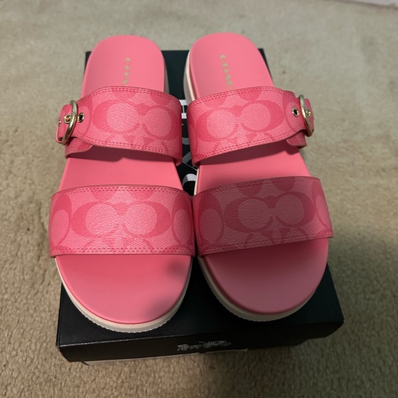 Coach Gwen Sig Sandals - Picture 2 of 5